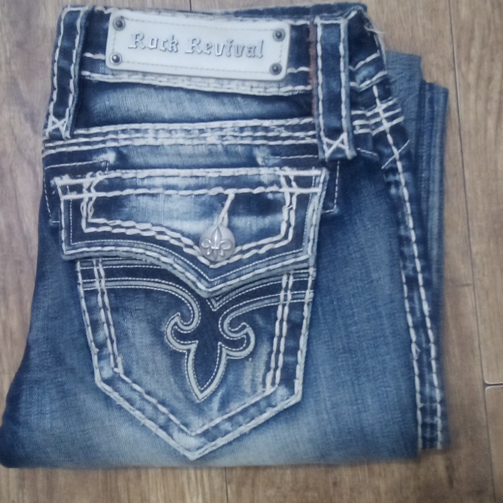 Rock Revival Women's 26 Skinny Kai Flap Pockets Distressed NWOT